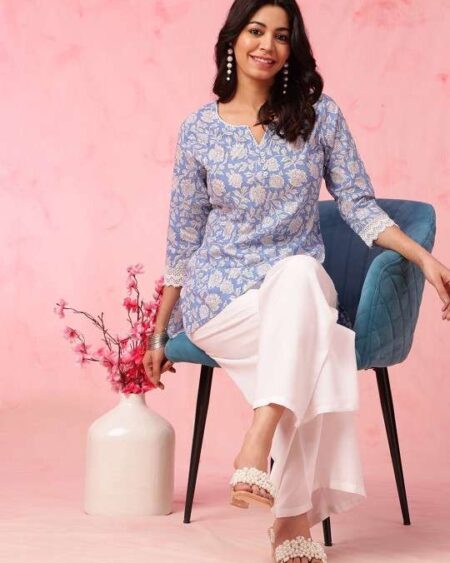 Women's Rayon Floral Printed Straight Short Kurti Set